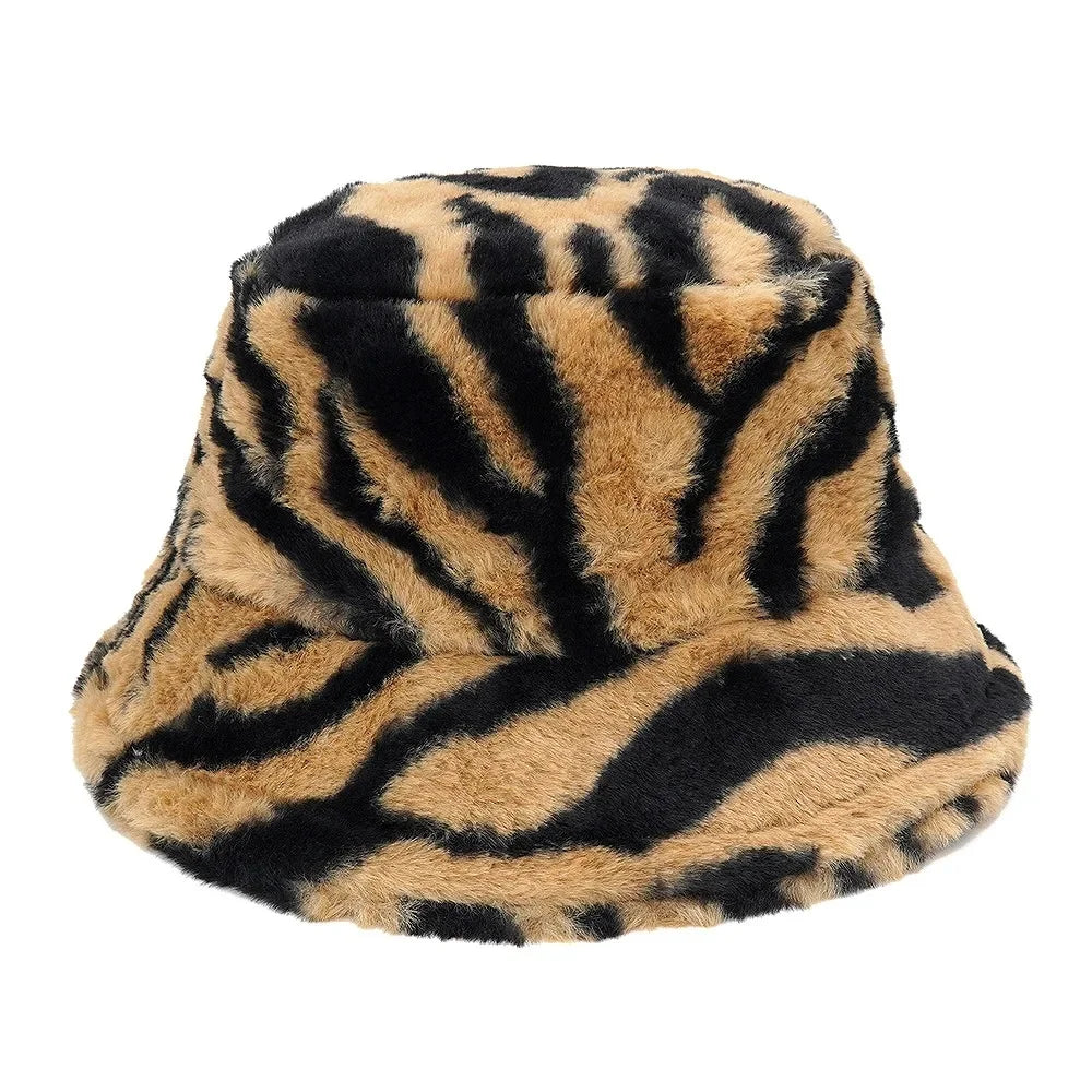 fisherman-winter-retro-animal-vintage-cap
