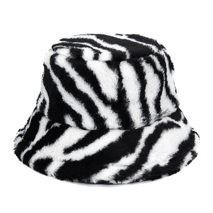 fisherman-winter-retro-animal-vintage-cap